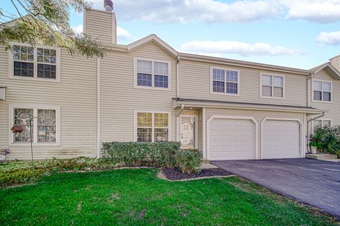 Photo of 535 NORMANDIE Lane #535, Round Lake Beach, IL 60073 (MLS # 12492890)