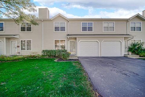 Tiny photo for 535 NORMANDIE Lane #535, Round Lake Beach, IL 60073 (MLS # 12492890)