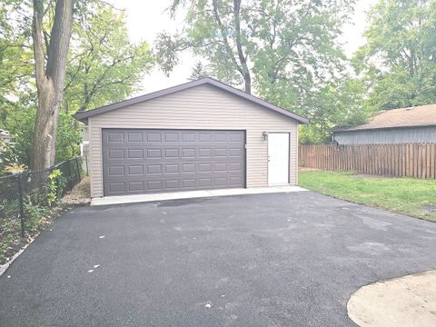 Tiny photo for 14926 Kenton Avenue, Midlothian, IL 60445 (MLS # 12503872)