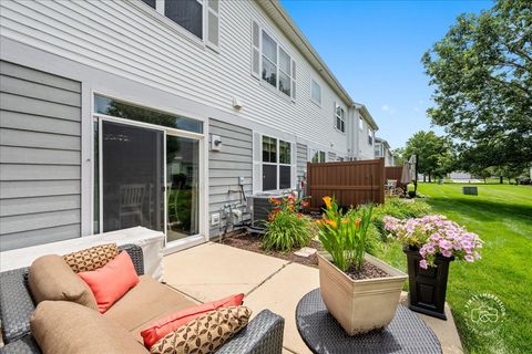 Tiny photo for 422 Acushnet Street #0, Elgin, IL 60124 (MLS # 12696689)