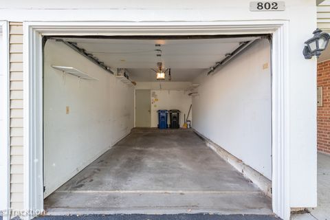 Tiny photo for 802 BUTTERNUT Lane #D, Mount Prospect, IL 60056 (MLS # 12495783)