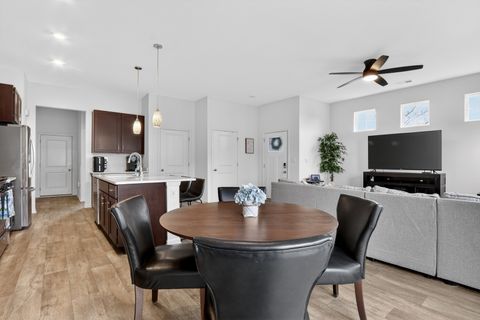 Tiny photo for 6403 Maple Glen Drive, Wonder Lake, IL 60097 (MLS # 12622475)