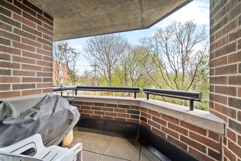 Tiny photo for 601 Mulberry Place #3B, Highland Park, IL 60035 (MLS # 12626015)