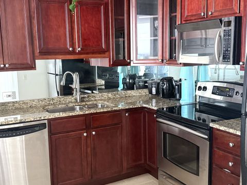 Tiny photo for 33 W Delaware Place #9D, Chicago, IL 60610 (MLS # 12474982)