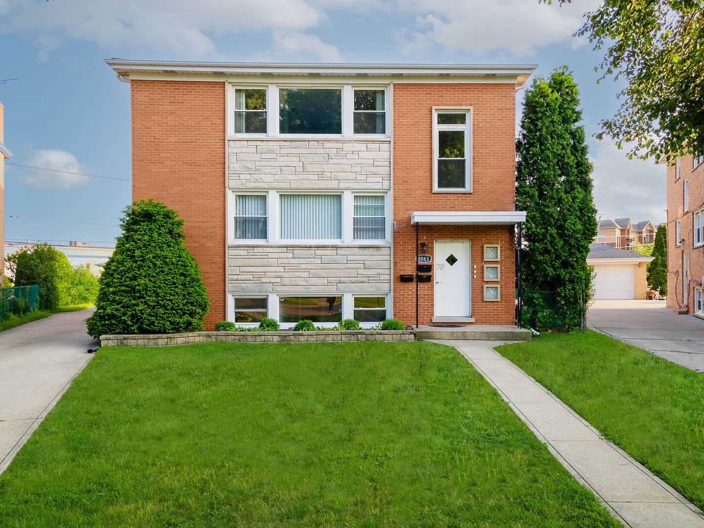 8063 W Churchill Avenue 3