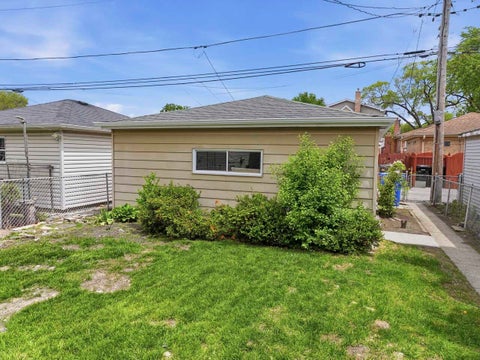 Tiny photo for 4903 N Moody Avenue, Chicago, IL 60630 (MLS # 12687094)