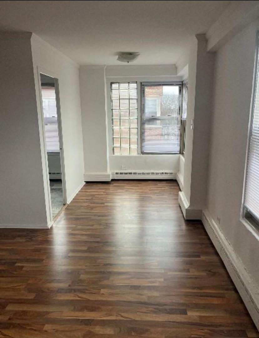 2620 W Berwyn Avenue 503