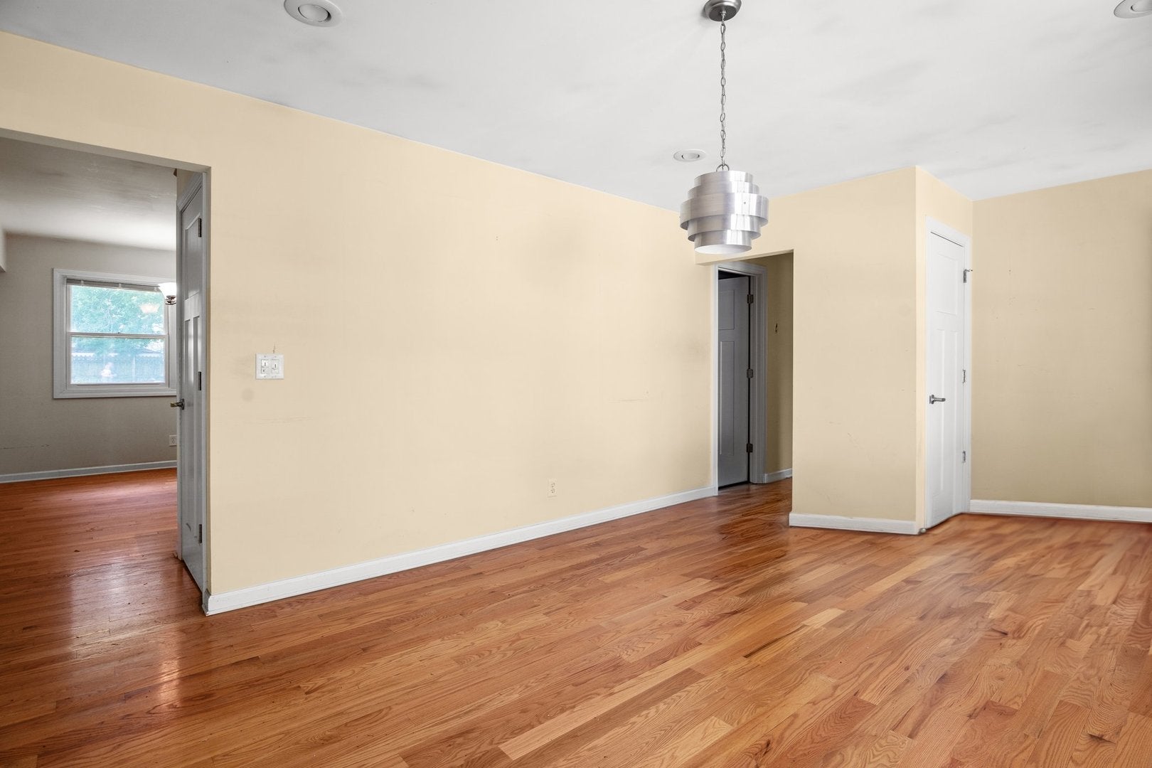 1414 S 7th Court