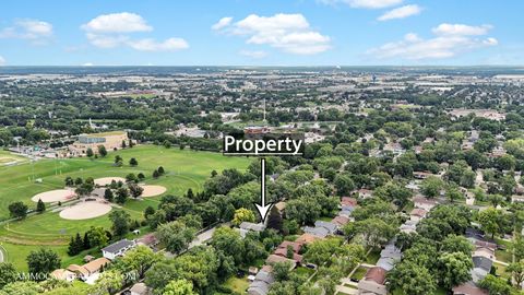 Tiny photo for 141 N Lancaster Drive, Bolingbrook, IL 60440 (MLS # 12453890)