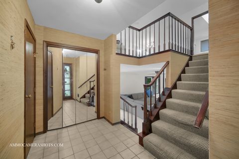 Tiny photo for 141 N Lancaster Drive, Bolingbrook, IL 60440 (MLS # 12453890)