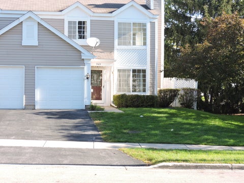 Tiny photo for 343 Gregory Street, Aurora, IL 60504 (MLS # 12739173)