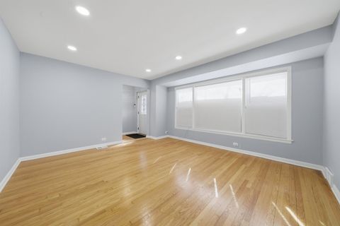 Tiny photo for 6801 S Hermitage Avenue, Chicago, IL 60636 (MLS # 12619371)