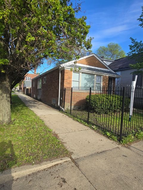 Tiny photo for 6801 S Hermitage Avenue, Chicago, IL 60636 (MLS # 12619371)