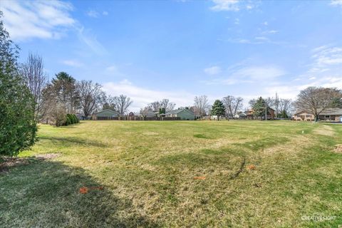 561 Lasalle Drive Somonauk IL 60552