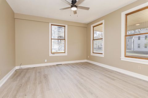 Tiny photo for 706 N Prairie Street, Bloomington, IL 61701 (MLS # 12615778)