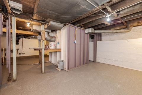 Tiny photo for 706 N Prairie Street, Bloomington, IL 61701 (MLS # 12615778)