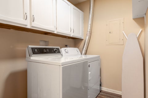 Tiny photo for 704 Elizabeth Drive #B, Wood Dale, IL 60191 (MLS # 12766577)