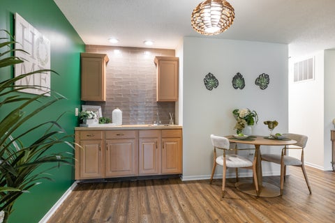 Tiny photo for 704 Elizabeth Drive #B, Wood Dale, IL 60191 (MLS # 12766577)