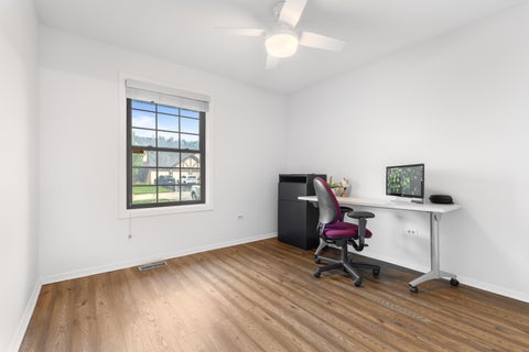 Tiny photo for 704 Elizabeth Drive #B, Wood Dale, IL 60191 (MLS # 12766577)
