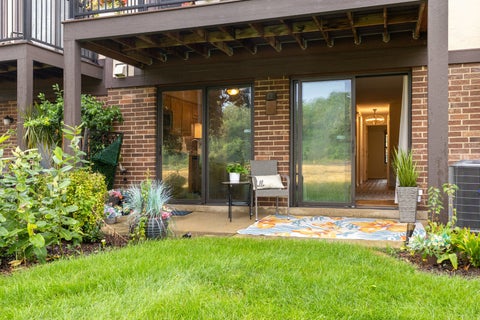 Tiny photo for 704 Elizabeth Drive #B, Wood Dale, IL 60191 (MLS # 12766577)