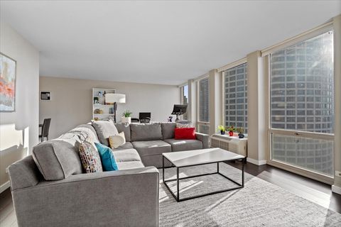 Tiny photo for 111 E Chestnut Street #34J, Chicago, IL 60611 (MLS # 12486932)