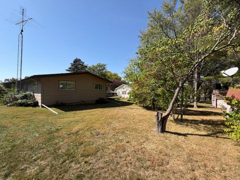 Tiny photo for 657 N Greenfield Drive, Freeport, IL 61032 (MLS # 12552926)