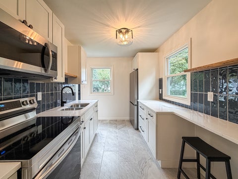 Tiny photo for 1104 E Delaware Avenue, Urbana, IL 61801 (MLS # 12786006)