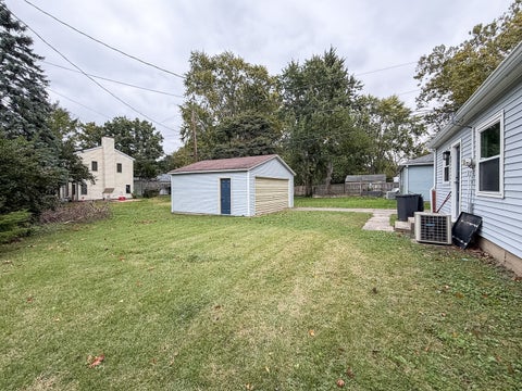 Tiny photo for 1104 E Delaware Avenue, Urbana, IL 61801 (MLS # 12786006)