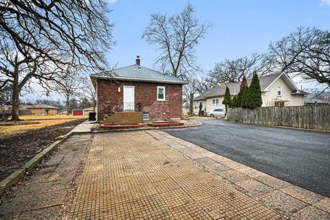 Tiny photo for 26 E 157th Street, South Holland, IL 60473 (MLS # 12707578)