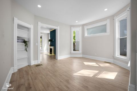 Tiny photo for 7226 S Yale Avenue, Chicago, IL 60621 (MLS # 12629058)