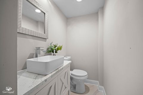 Tiny photo for 7226 S Yale Avenue, Chicago, IL 60621 (MLS # 12629058)