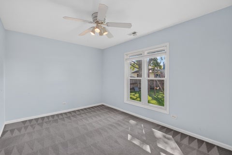 Tiny photo for 1025 Mayfield Lane, Hoffman Estates, IL 60169 (MLS # 12769110)