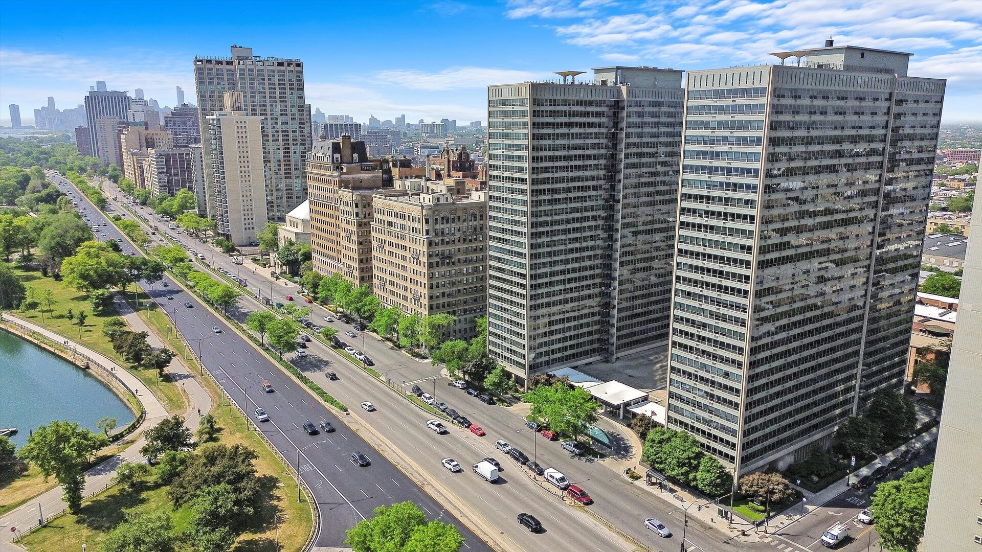 3550 N Lake Shore Drive 1304