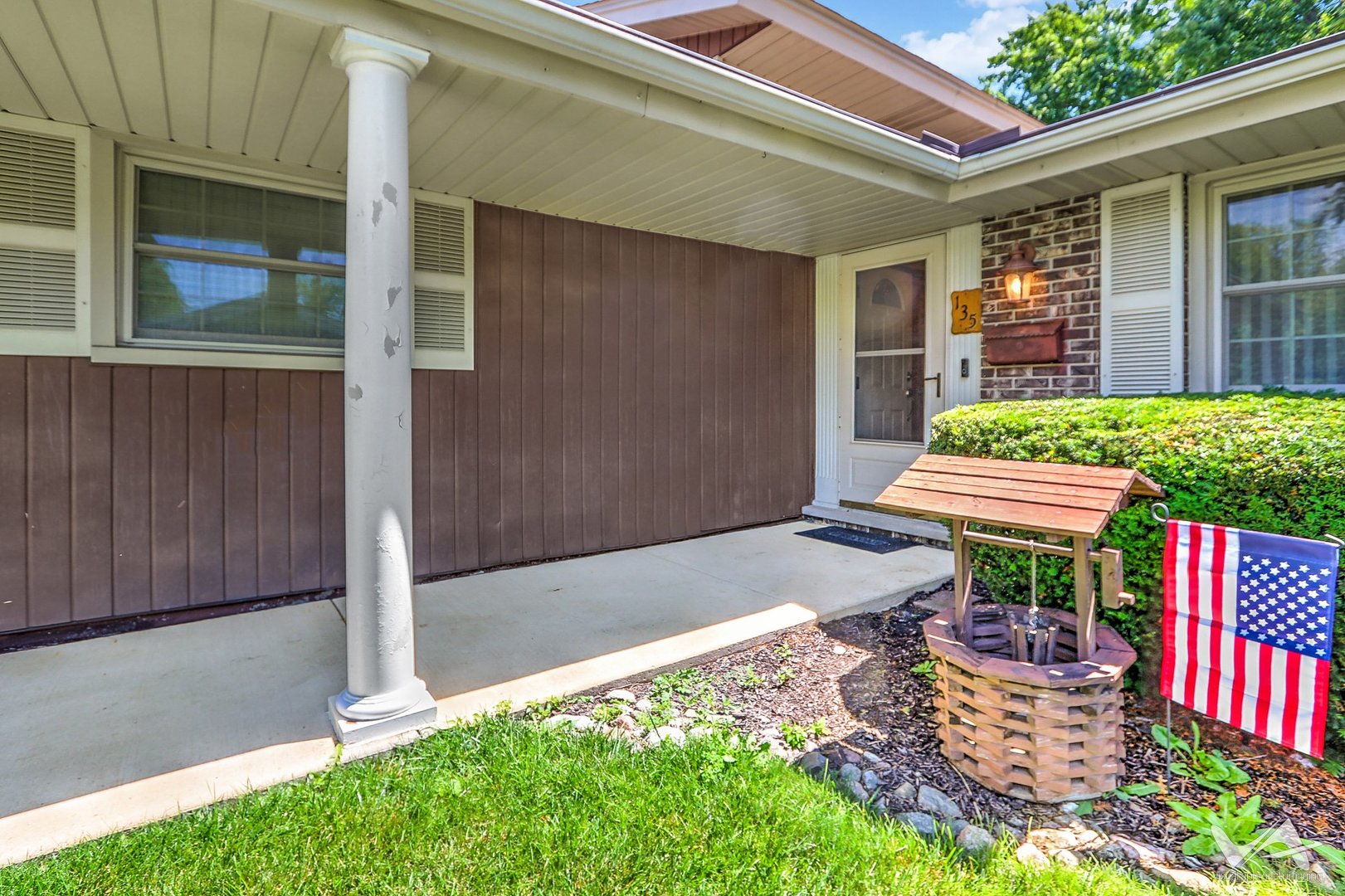 135 Jeffery Lane