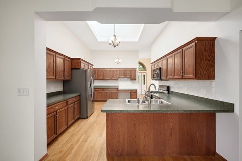 Tiny photo for 1540 HILLCREST Lane, Woodridge, IL 60517 (MLS # 12774702)