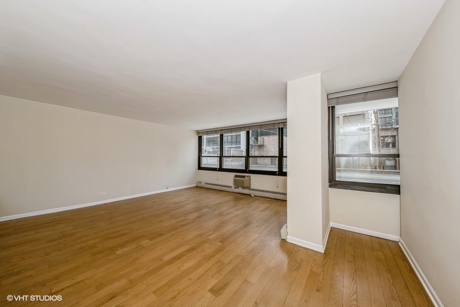 33 E Cedar Street 3D