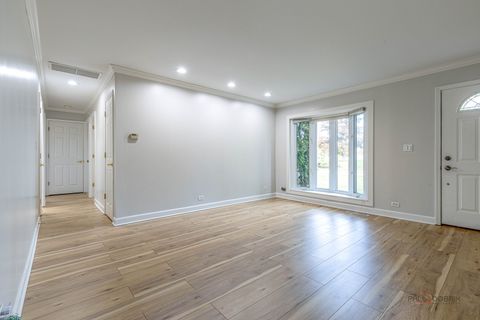 Tiny photo for 533 Cherry Lane, Glenview, IL 60025 (MLS # 12507646)