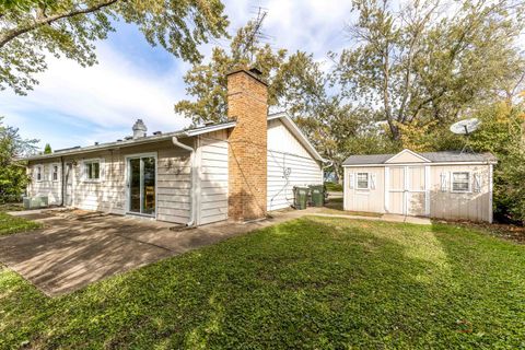 Tiny photo for 533 Cherry Lane, Glenview, IL 60025 (MLS # 12507646)