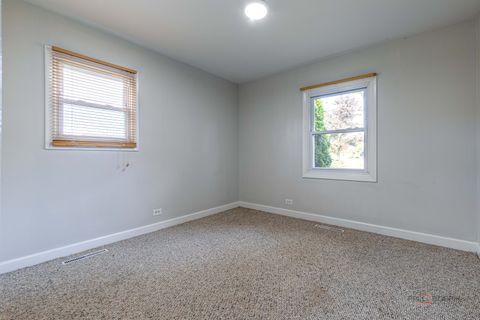 Tiny photo for 533 Cherry Lane, Glenview, IL 60025 (MLS # 12507646)