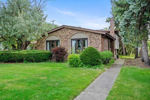 Tiny photo for 3N565 Crown Road, Elmhurst, IL 60126 (MLS # 12721130)