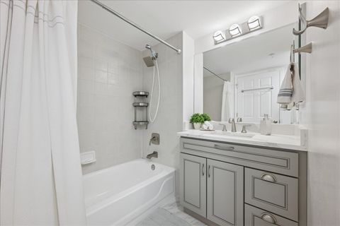 Tiny photo for 10 S Wille Street #201, Mount Prospect, IL 60056 (MLS # 12575416)