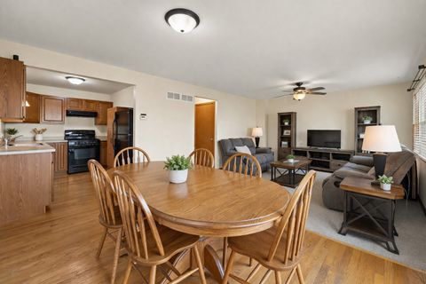 Tiny photo for 728 Carlisle Drive, Woodstock, IL 60098 (MLS # 12605041)