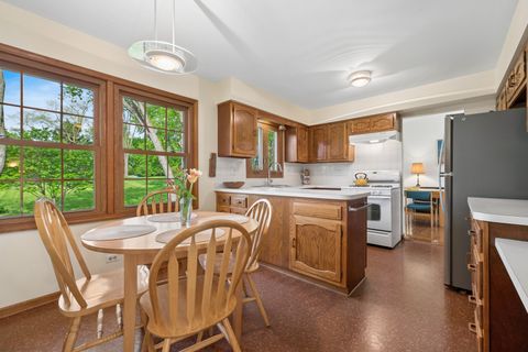 Tiny photo for 21226 N Woodland Avenue, Barrington, IL 60010 (MLS # 12630704)
