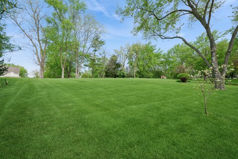 Tiny photo for 21226 N Woodland Avenue, Barrington, IL 60010 (MLS # 12630704)