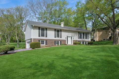 Photo of 21226 N Woodland Avenue, Barrington, IL 60010 (MLS # 12630704)