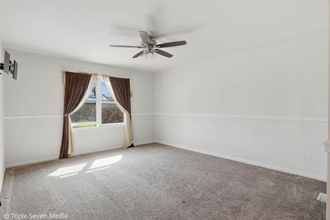 Tiny photo for 792 Downing Street, New Lenox, IL 60451 (MLS # 12595377)