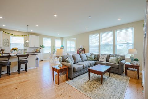 Tiny photo for 580 N Highlander Way, Addison, IL 60101 (MLS # 12526246)