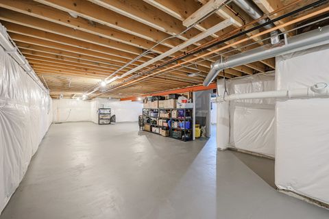 Tiny photo for 580 N Highlander Way, Addison, IL 60101 (MLS # 12526246)