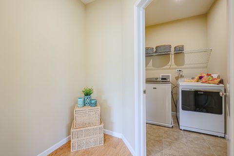 Tiny photo for 580 N Highlander Way, Addison, IL 60101 (MLS # 12526246)