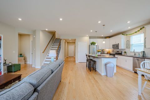 Tiny photo for 580 N Highlander Way, Addison, IL 60101 (MLS # 12526246)